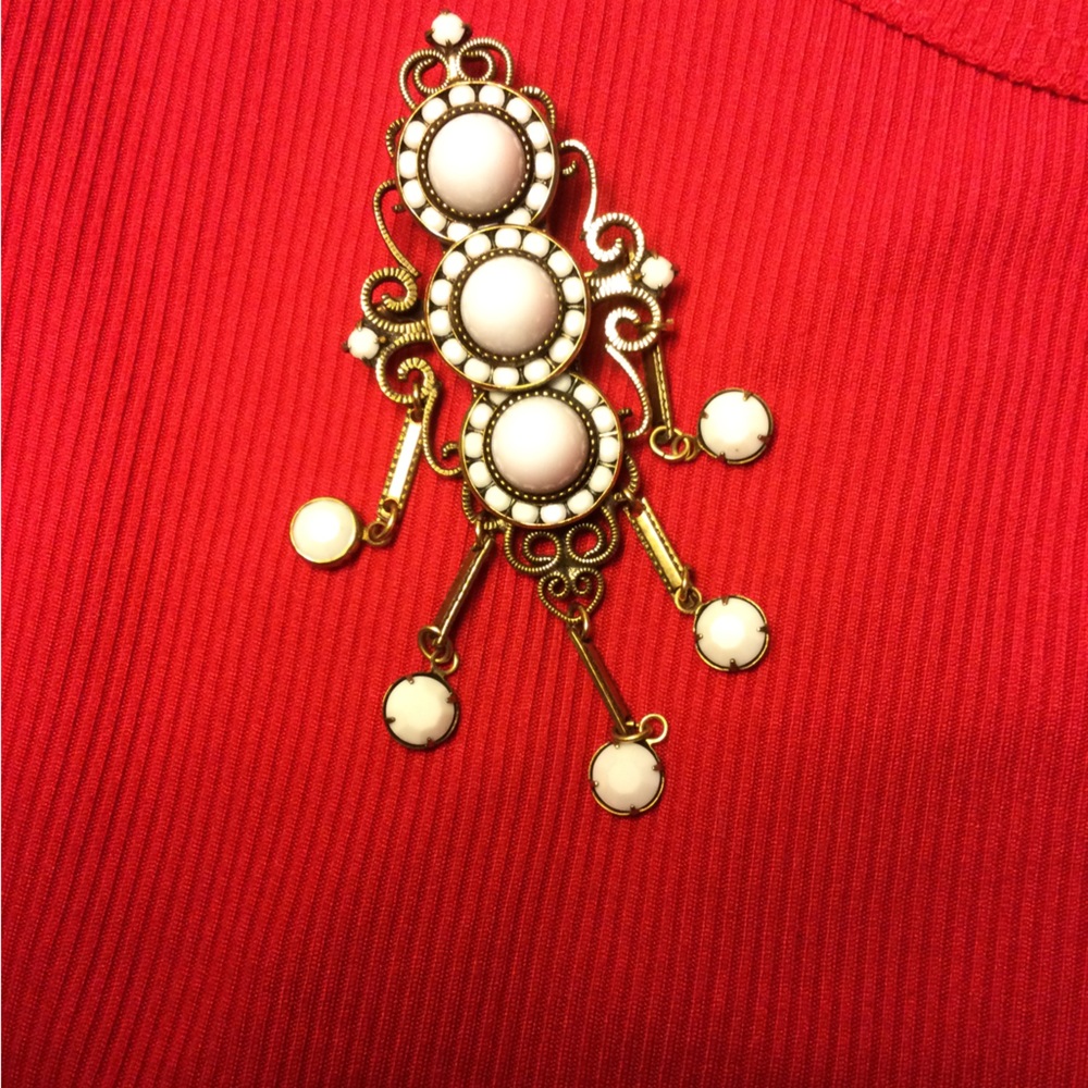 Vintage costume brooch